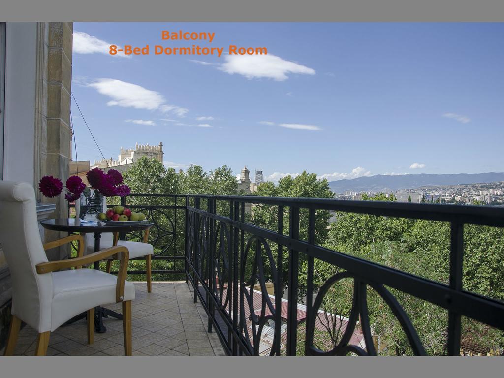 Griboedov Hostel & Suites Tiflis Exterior foto