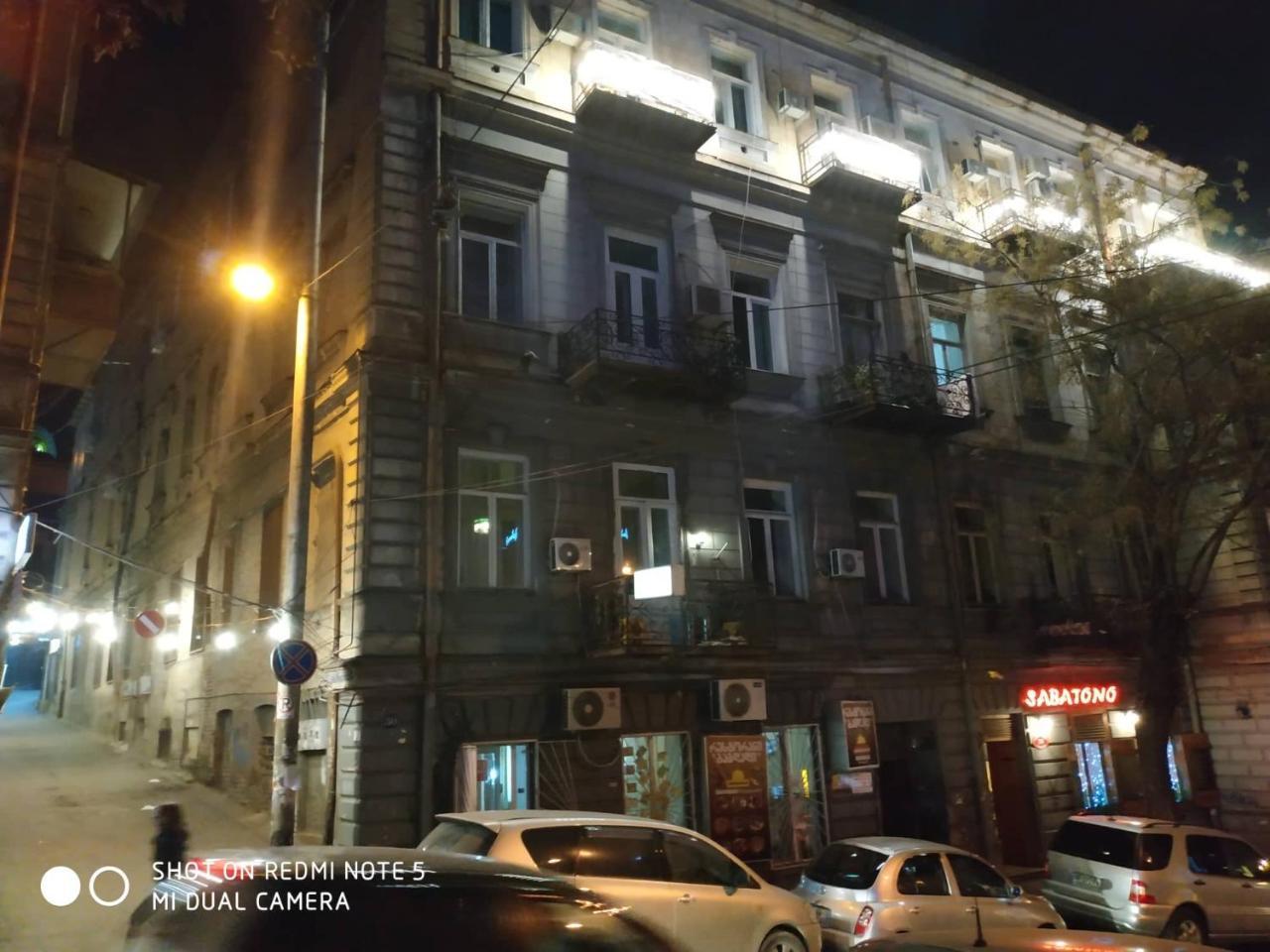 Griboedov Hostel & Suites Tiflis Exterior foto